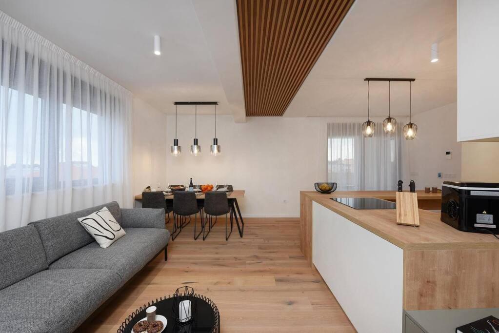 Fux Penthouse Whirlpool Meerblick Zadar Exterior foto