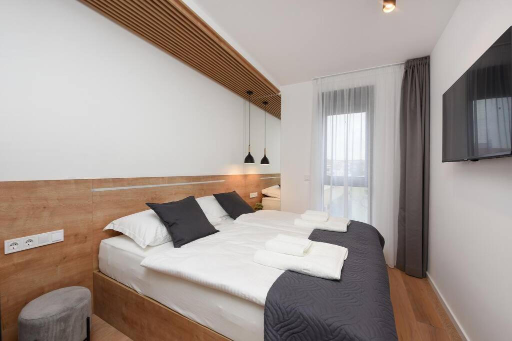 Fux Penthouse Whirlpool Meerblick Zadar Exterior foto